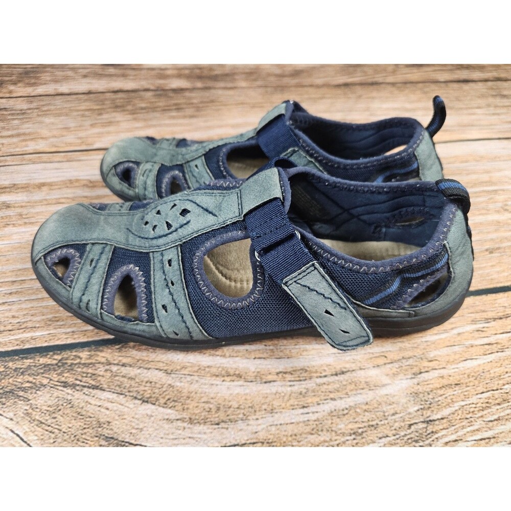 Earth Origins Effie Suede Fisherman Sandals Blue Womens 9